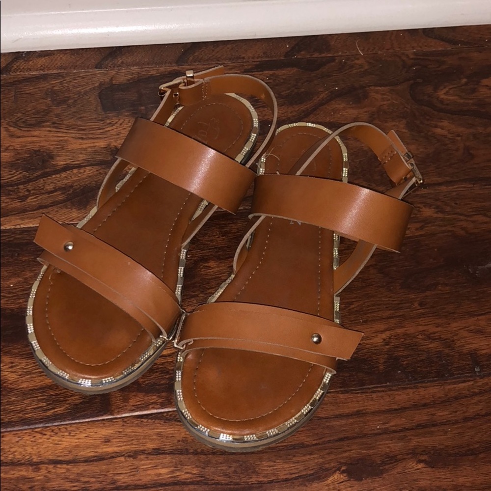 Girls 2 brown Sandals